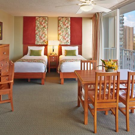 Pacific Monarch Hotel Гонолулу Экстерьер фото